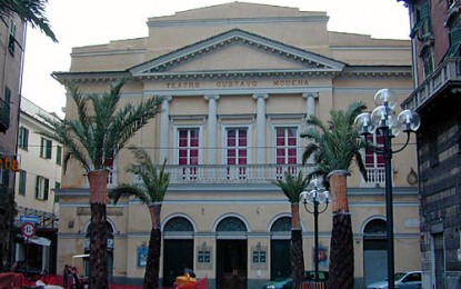 Sampierdarena: manifestazione in difesa del teatro Modena