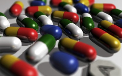 Farmaci contraffatti: sul web dilagano i guadagni illeciti