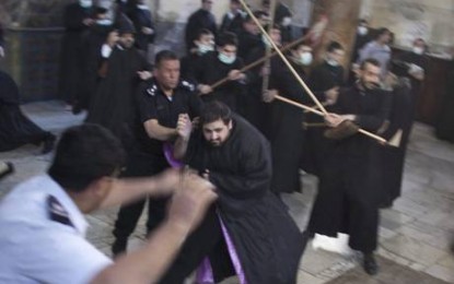 Rissa da stadio a Betlemme, i protagonisti sono i sacerdoti