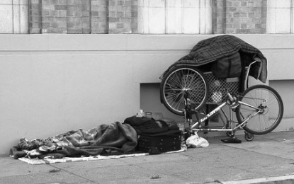 Io è te, dormire per svegliare: iniziativa di solidarietà in galleria Mazzini