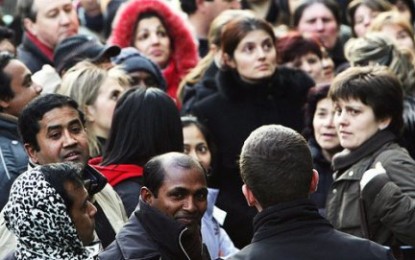 Stranieri in Italia: la cittadinanza resta un miraggio