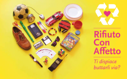 Rifiuto con affetto: contenitori di strada per baratto pubblico