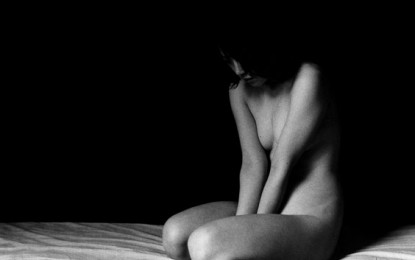 “Ragazze-Girls”, a Nervi la mostra fotografica di Roberto Manzoli