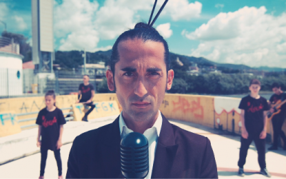 Mladen in concerto a Dialogo nel buio